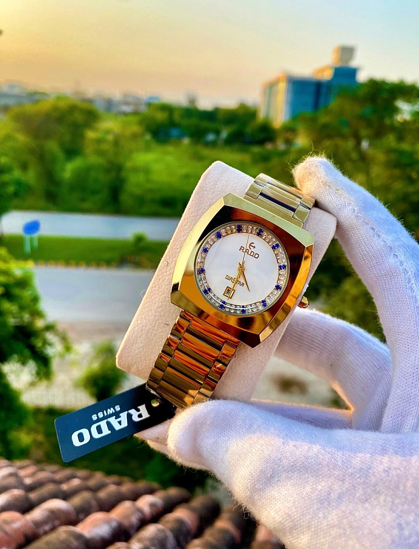 Luxury Diamond Accent Wristwatch – Timeless Elegance for Every Occasion