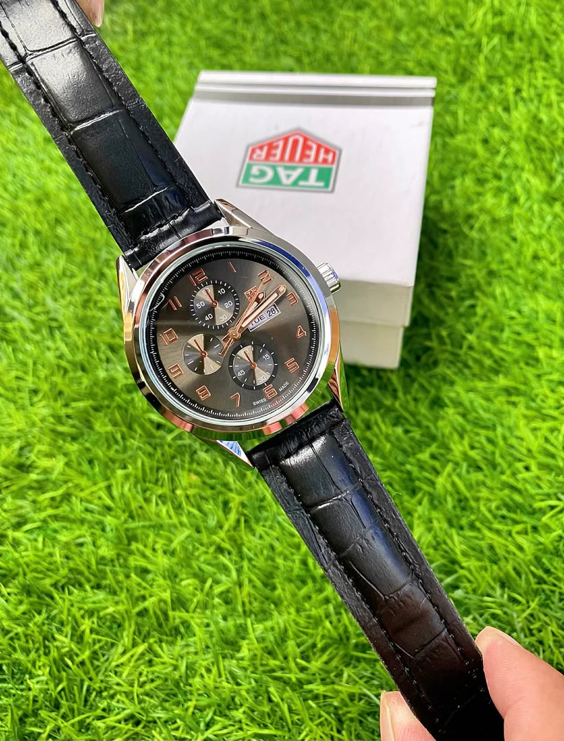 Elegant Day-Date Leather Strap Watch – Premium Classic Dial